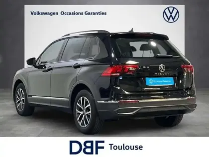 Photo 12 Volkswagen Tiguan 2.0 TDI 150ch DSG7 Life Plus