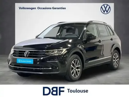 Photo 10 Volkswagen Tiguan 2.0 TDI 150ch DSG7 Life Plus