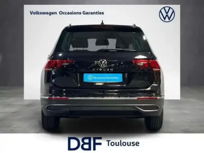 Photo 13 Volkswagen Tiguan 2.0 TDI 150ch DSG7 Life Plus