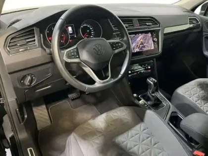 Photo 8 Volkswagen Tiguan 2.0 TDI 150ch DSG7 Life Plus