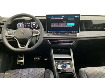 Photo 7 Volkswagen Tiguan 1.5 EHYBRID 204CH DSG6 R LINE