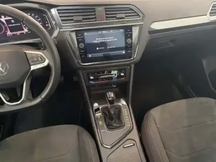 Photo 9 Volkswagen Tiguan 2.0 TDI 150ch DSG7 Elegance