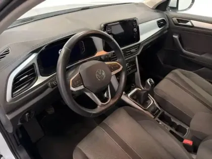 Photo 8 Volkswagen T-roc 1.0 TSI 110 Start/Stop BVM6 Life