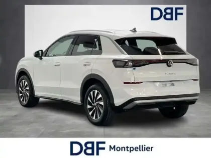 Photo 22 Volkswagen T-roc FL NOUVEAU NF 1.5 ETSI HYBRID 150CH D