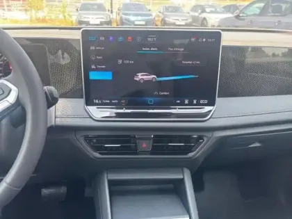 Photo 9 Volkswagen Tiguan NOUVEAU 1.5 EHYBRID 204CH DSG6 LI