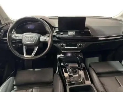 Photo 7 Audi Q5 50 TFSIe 299 S tronic 7 Quattro Avus