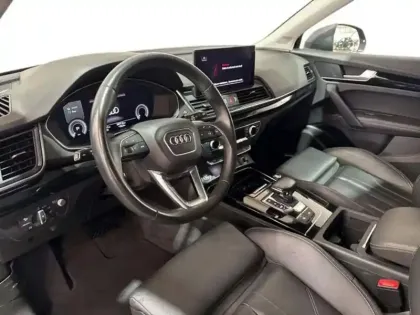 Photo 8 Audi Q5 50 TFSIe 299 S tronic 7 Quattro Avus