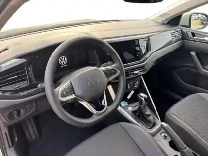 Photo 8 Volkswagen Taigo 1.0 TSI 116 CH DSG7 LIFE