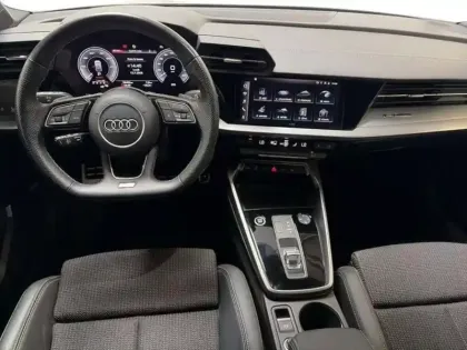 Photo 7 Audi A3 40 TFSIe 204 S tronic 6 S line