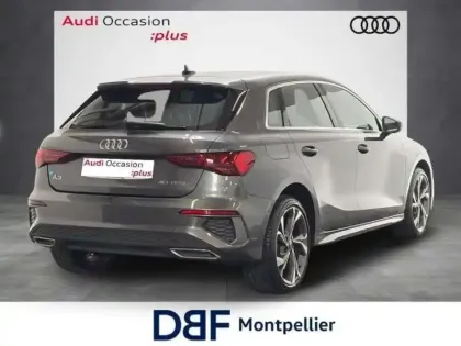 Photo 14 Audi A3 40 TFSIe 204 S tronic 6 S line