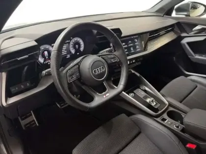 Photo 8 Audi A3 40 TFSIe 204 S tronic 6 S line