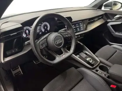 Photo 18 Audi A3 40 TFSIe 204 S tronic 6 S line