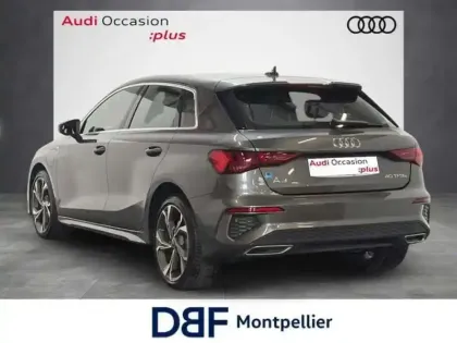 Photo 12 Audi A3 40 TFSIe 204 S tronic 6 S line