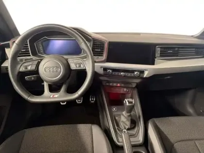 Photo 7 Audi A1 30 TFSI 116 ch BVM6 S line