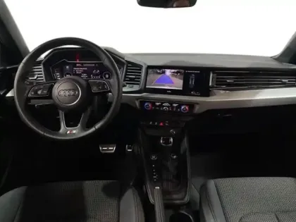Photo 6 Audi A1 30 TFSI 116 ch S tronic 7 S line