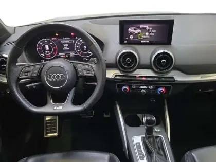 Photo 7 Audi Q2 30 TDI 116 S tronic 7 S line