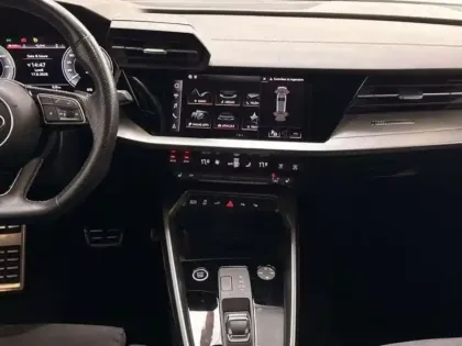 Photo 9 Audi A3 40 TFSIe 204 S tronic 6 S line