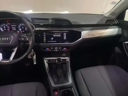 Photo 9 Audi Q3 35 TDI 150 ch S tronic 7