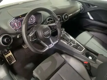 Photo 8 Audi Tt 40 TFSI 197 S tronic 7 S line