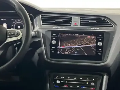 Photo 9 Volkswagen Tiguan 1.4 eHybrid 245ch DSG6 Elegance Exclusive