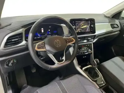 Photo 18 Volkswagen T-roc 2.0 TDI 116 Start/Stop BVM6 Life Plus