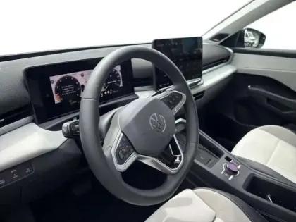 Photo 8 Volkswagen T-roc NOUVEAU NF 1.5 ETSI HYBRID 150CH D