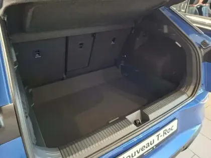 Photo 8 Volkswagen T-roc NOUVEAU NF 1.5 ETSI HYBRID 150CH D