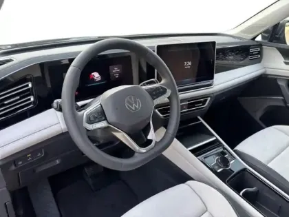 Photo 8 Volkswagen Tiguan NOUVEAU 1.5 EHYBRID 204CH DSG6 EL
