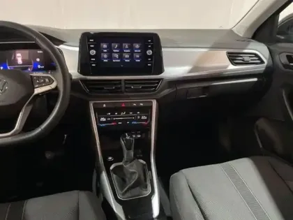 Photo 9 Volkswagen T-roc 1.5 TSI EVO2 150 Start/Stop DSG7 VW Edition