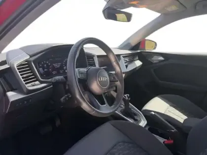 Photo 8 Audi A1 25 TFSI 95 ch S tronic 7 Design