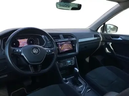 Photo 8 Volkswagen Tiguan 2.0 TDI 190 DSG7 4Motion Carat