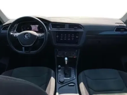 Photo 7 Volkswagen Tiguan 2.0 TDI 190 DSG7 4Motion Carat