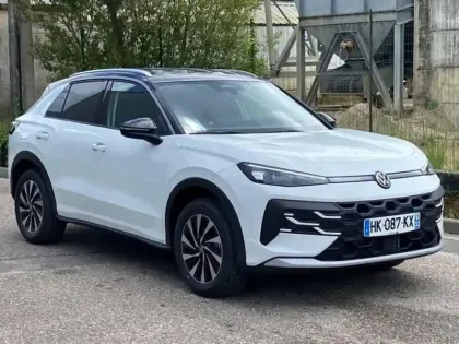 Photo 5 Volkswagen T-roc NOUVEAU NF 1.5 ETSI HYBRID 150CH D