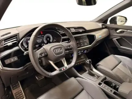 Photo 8 Audi Q3 35 TDI 150 ch S tronic 7 S line plus