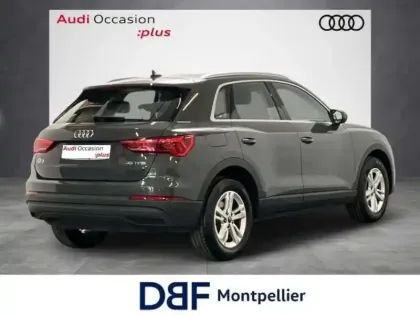 Photo 14 Audi Q3 35 TFSI 150 ch S tronic 7 Design