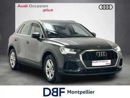 Photo 15 Audi Q3 35 TFSI 150 ch S tronic 7 Design