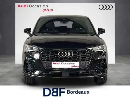 Photo 6 Audi Q3 45 TFSIe 245 ch S tronic 6 S line