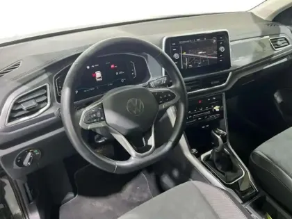Photo 8 Volkswagen T-roc 1.5 TSI EVO 150 Start/Stop DSG7 Style