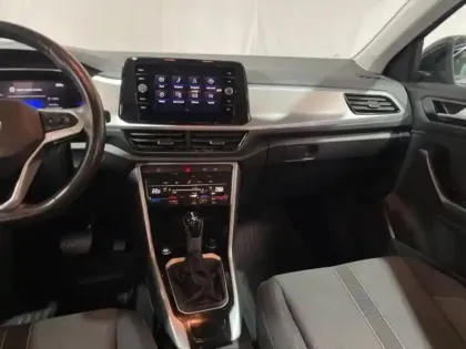 Photo 9 Volkswagen T-roc 1.5 TSI EVO2 150 Start/Stop DSG7 VW Edition