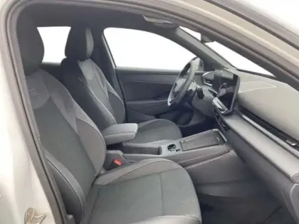 Photo 8 Volkswagen T-roc NOUVEAU NF 1.5 ETSI HYBRID 150CH D