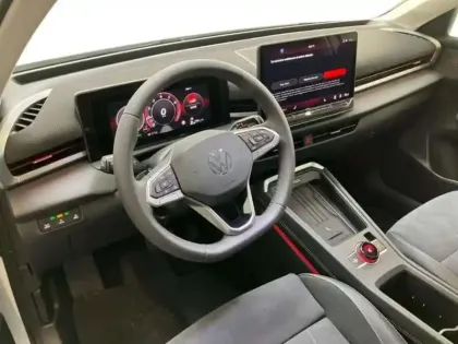 Photo 8 Volkswagen T-roc FL NOUVEAU NF 1.5 ETSI HYBRID 116CH D