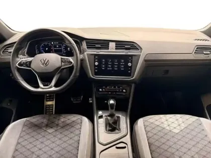 Photo 7 Volkswagen Tiguan 2.0 TDI 150ch DSG7 R-Line