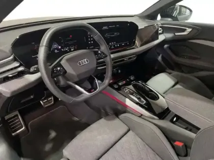 Photo 8 Audi A5 TDI Hybride 204 ch S tronic 7 S line