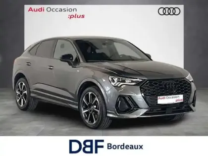 Photo 5 Audi Q3 45 TFSIe 245 ch S tronic 6 S line