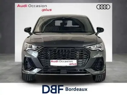 Photo 6 Audi Q3 45 TFSIe 245 ch S tronic 6 S line