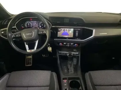 Photo 7 Audi Q3 45 TFSIe 245 ch S tronic 6 S line