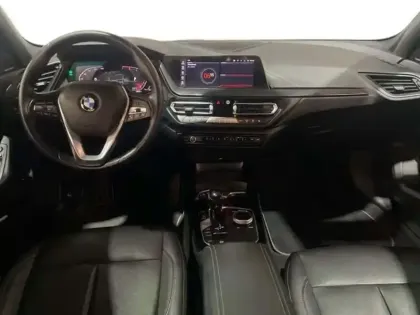 Photo 7 BMW Serie 1 F40 118i 140 ch DKG7 Luxury