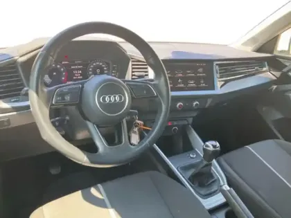 Photo 8 Audi A1 ALLSTREET 30 TFSI 110 ch BVM6 Design