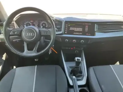 Photo 7 Audi A1 ALLSTREET 30 TFSI 110 ch BVM6 Design