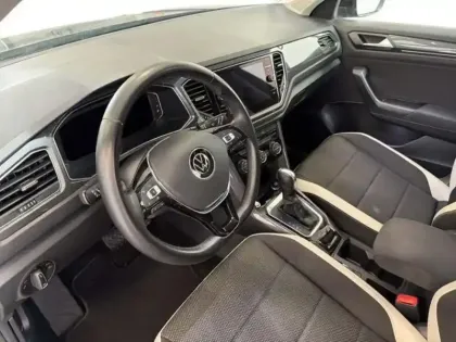 Photo 8 Volkswagen T-roc 1.5 TSI 150 EVO Start/Stop DSG7 Carat